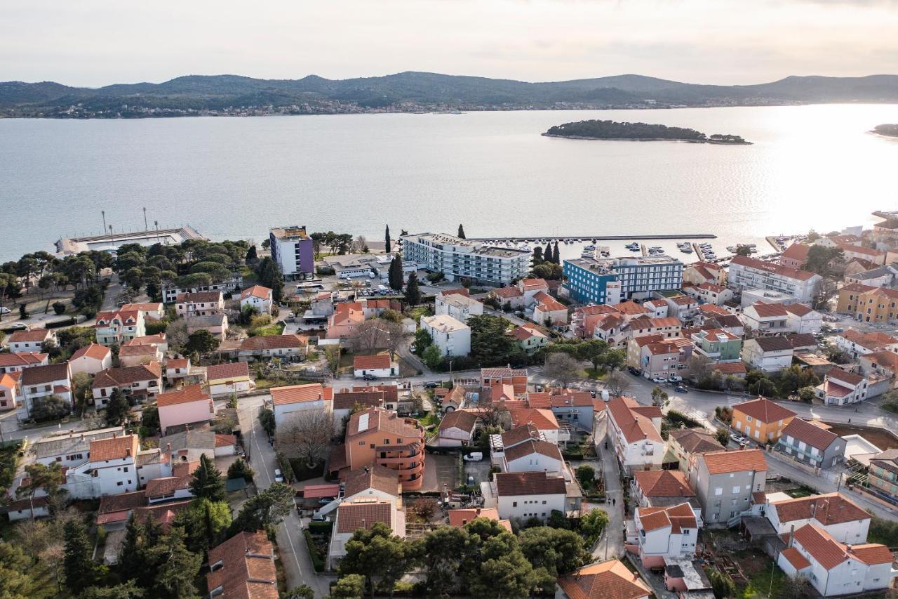 Apartman Lana Biograd Na Moru Exterior photo