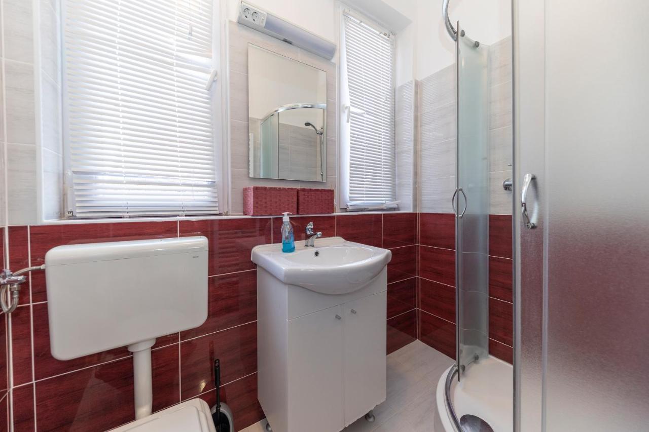 Apartman Lana Biograd Na Moru Exterior photo